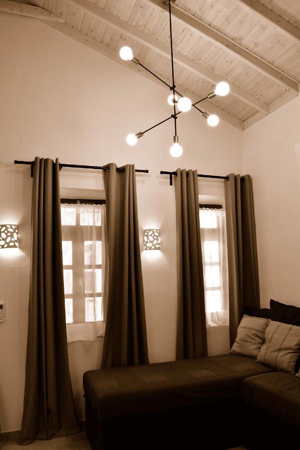 The Art Apartment *